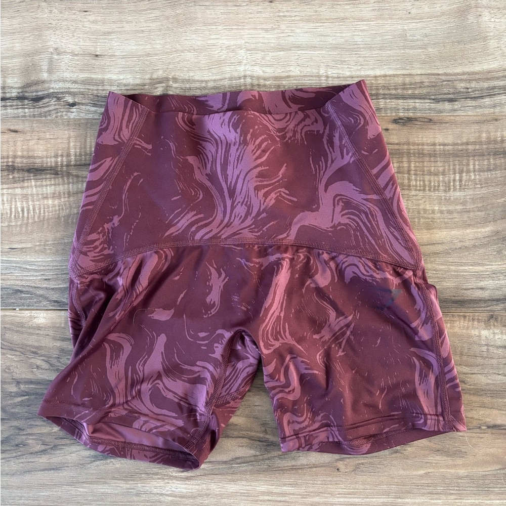 Women's GYMSHARK Maroon Patterned Shorts
